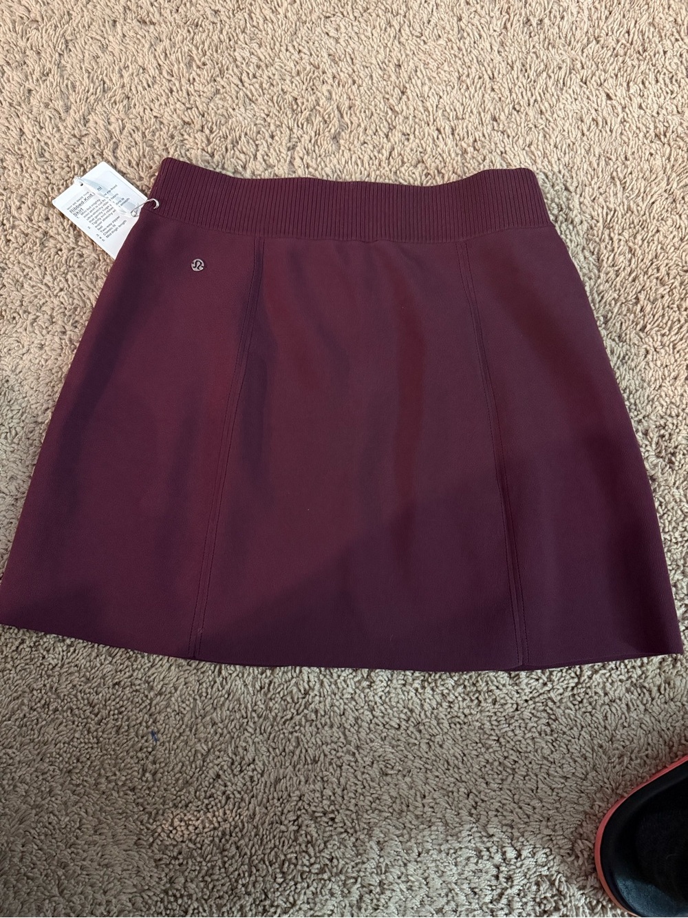 lululemon athletica Women's Ribbed Waist Stretch Skirt - Burgundy